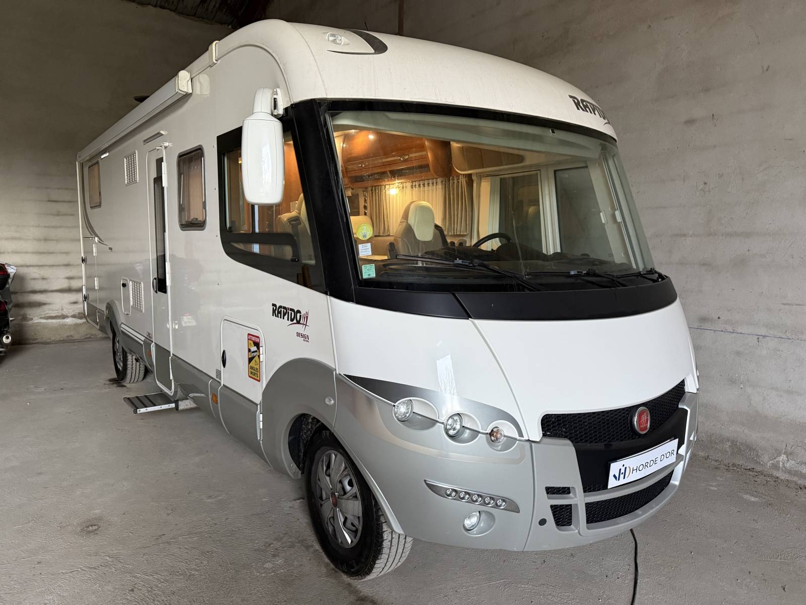 Intégral POIDS LOURD Rapido 9000 dFH - 3.0L 180CH Boite automatique - Lit central réglable en hauteur - Première main