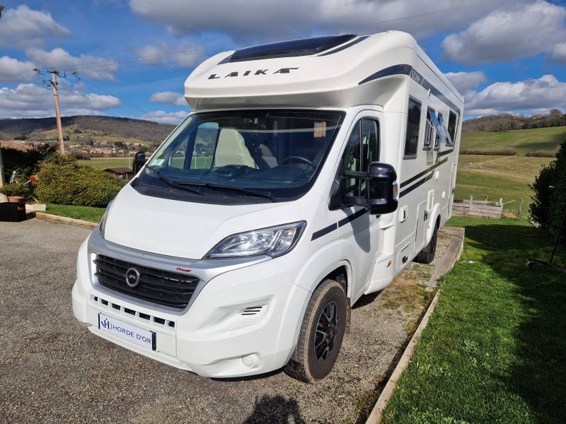 Profilé 7,20m LAIKA ECOVIP 3412DS, double plancher, boite automatique FIAT 160CH, lit central, première main, visible sur la commune de REGAT