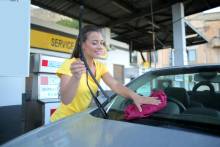 Lavage professionnel de poids lourds, utilitaires, bus et remorques frigorifiques à Perpignan, zone Saint-Charles. Saint Charles à Perpignan proche de Thuir Saint Charles lavage poids lourd